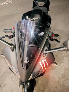 YZF2.jpg